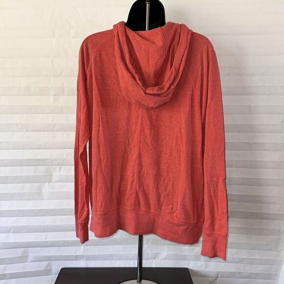 Nike Men's Pullover Sweatshirt Red Long Sleeve Size XL Athletic Fit - Picture 2 of 3